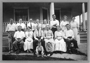 Madole Family Picture, Hardin County, IA